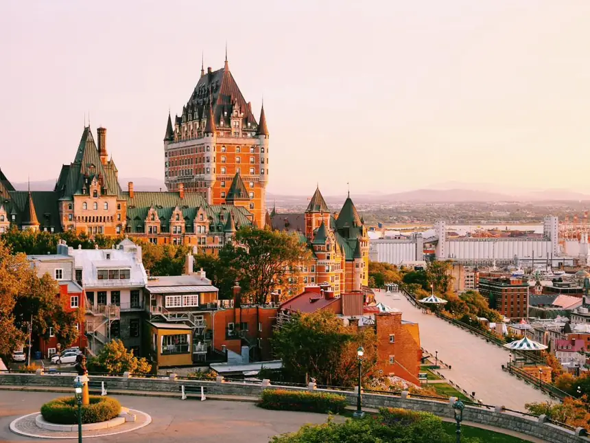Viaje organizado por Nabyla Tours: Grandes paisajes de Canadá.