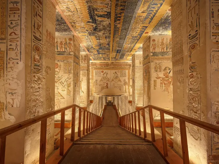 Viaje organizado por Nabyla Tours: Templos del Antiguo Egipto.