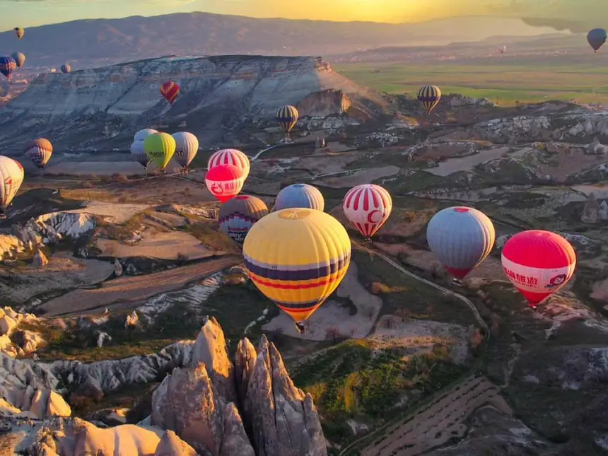 Viaje organizado por Nabyla Tours: Globos sobre la Capadocia, Turquía.